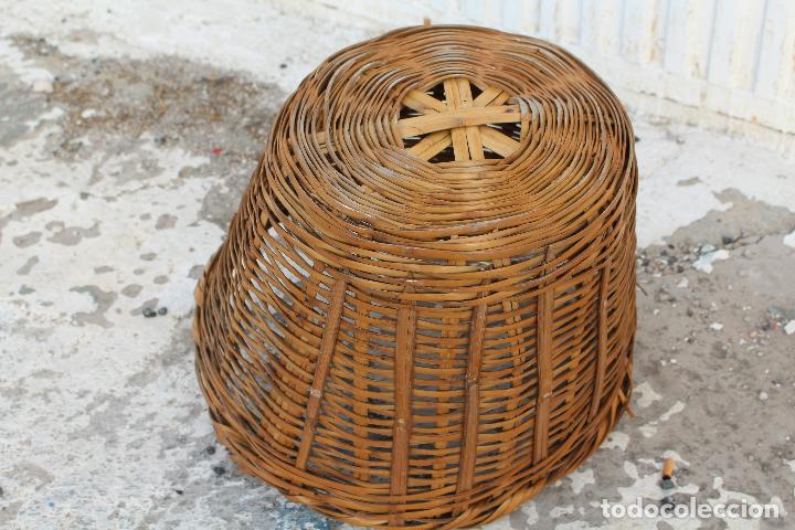 Antig&uuml;edades: antiguo cesto de mimbre - Foto 4