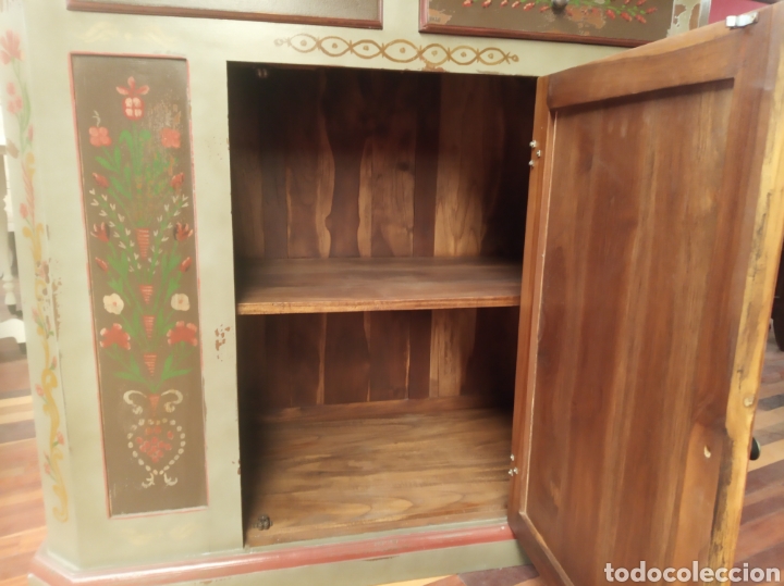 Antig&uuml;edades: Aparador italiano - Foto 2