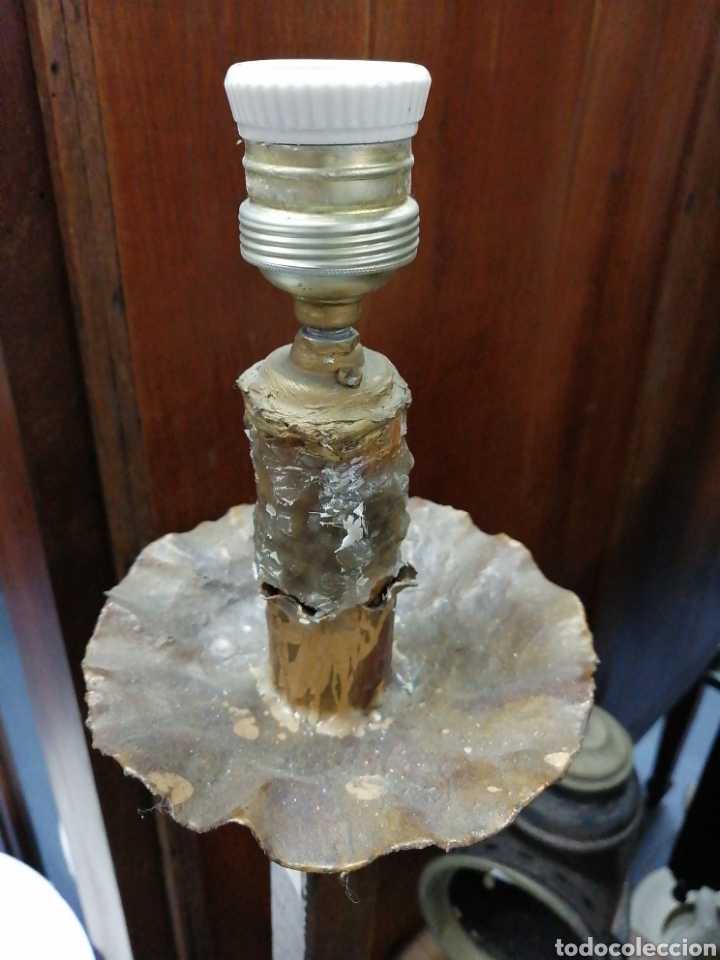 Antig&uuml;edades: L&aacute;mpara de pie de metal - Foto 3