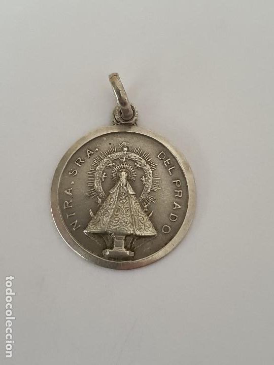 Antig&uuml;edades: ANTIGUA MEDALLA VIRGEN DEL PRADO - Foto 1
