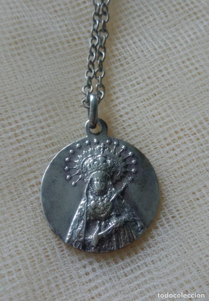 Antig&uuml;edades: ANTIGUA MEDALLA DE VIRGEN DE PLATA - Foto 1