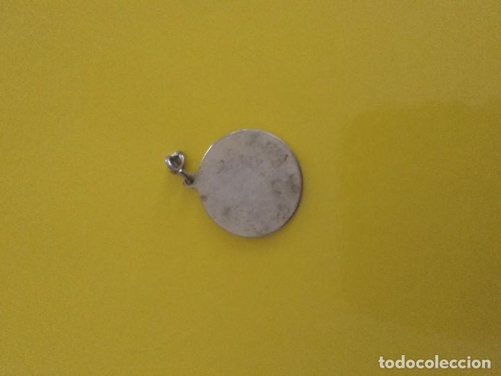 Antig&uuml;edades: Medalla chapada de George 6 - Foto 2