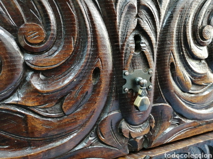 Antig&uuml;edades: C&oacute;moda antigua Lister con espejo - Foto 4
