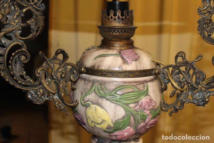 Antig&uuml;edades: lampara de bronce - Foto 4