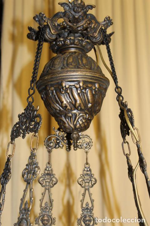 Antig&uuml;edades: lampara de bronce - Foto 9