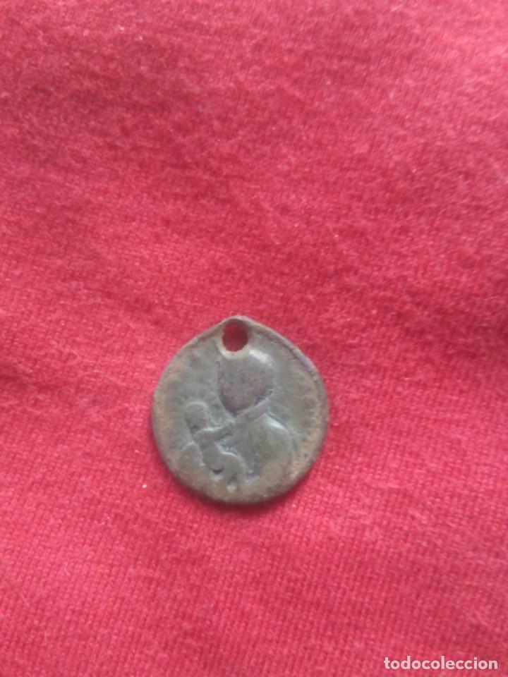 Antig&uuml;edades: Antigua Medalla Religiosa - Foto 1