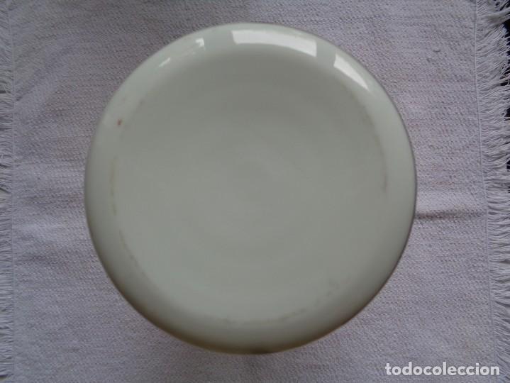 Antig&uuml;edades: ANTIGUO JARR&Oacute;N DE OPALINA DECORADO EN COLOR Y ORO. 28 Cm. - Foto 3