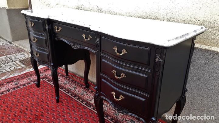 Antigüedades: Cómoda antigua estilo Luis XV color negro. Mueble tocador antiguo vintage sin espejo estilo Luis XV. - Foto 2 - 208003827