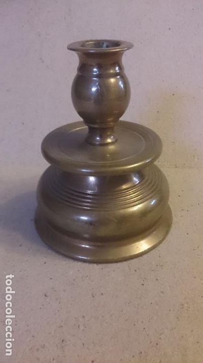 Antig&uuml;edades: CANDELERO DE BROCE ANTIGUO - Foto 1
