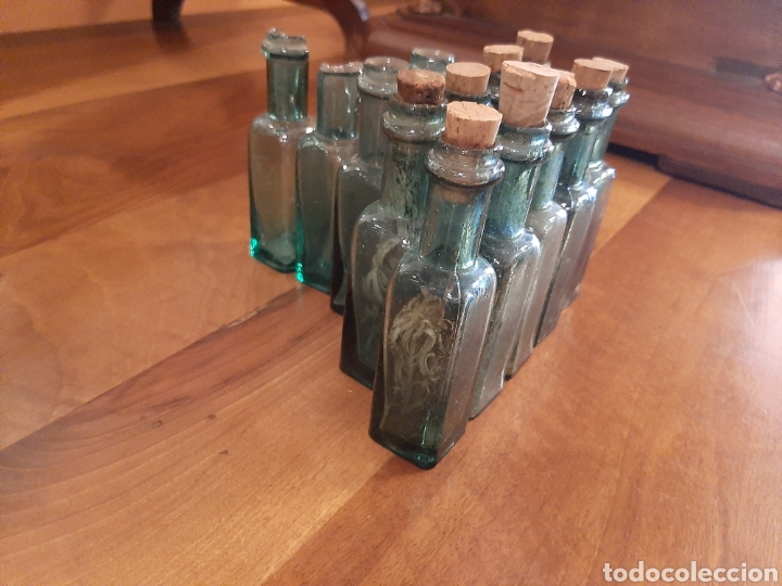 Antig&uuml;edades: Botellines centenarios esencias perfume - Foto 2
