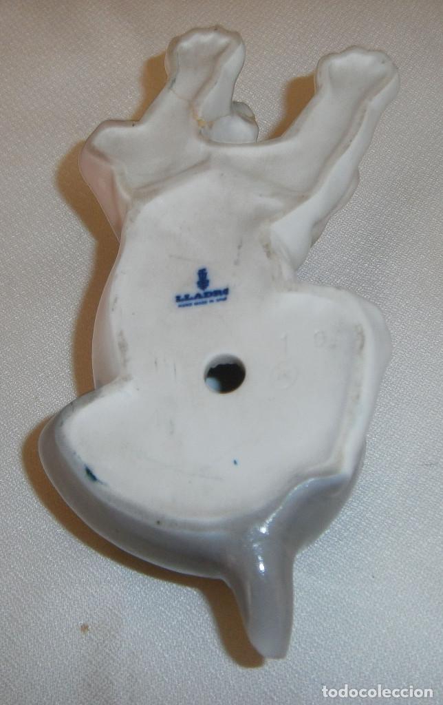 Antig&uuml;edades: perro de porcelana de Lladro - Foto 3
