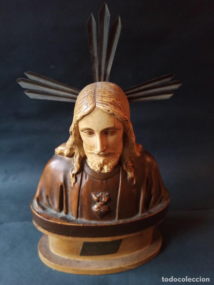 Antig&uuml;edades: Busto de Sagrado Coraz&oacute;n de Jes&uacute;s con corona - Foto 1
