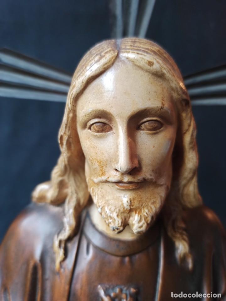 Antig&uuml;edades: Busto de Sagrado Coraz&oacute;n de Jes&uacute;s con corona - Foto 3