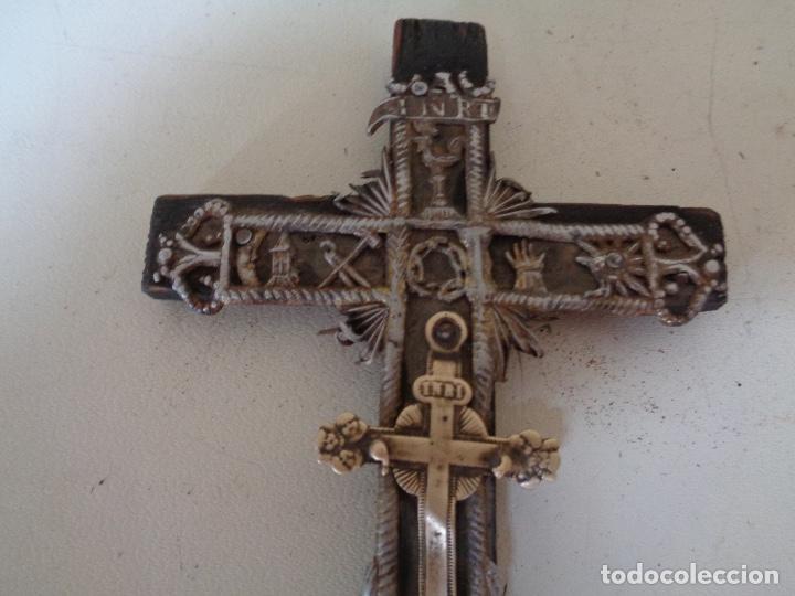 Antig&uuml;edades: antiguo crucifijo - Foto 3