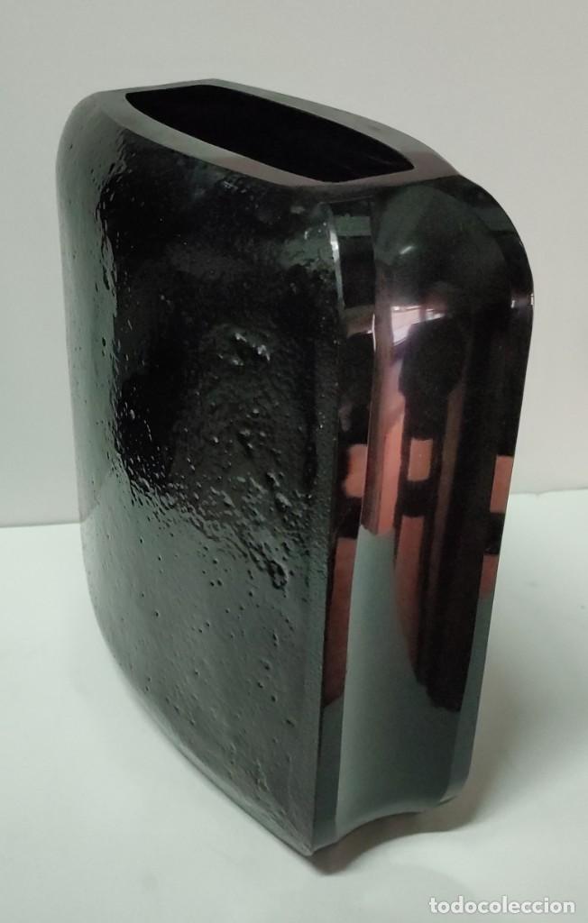 Antig&uuml;edades: JARR&Oacute;N MODERNISTA DE CRISTAL