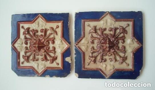 Antig&uuml;edades: DOS AZULEJOS. MANISES, VALENCIA. - Foto 1