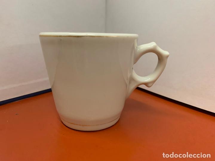 Antiquit&auml;ten: Antiguo pocillo, mide 5,7cms altura x 6cms de diametro