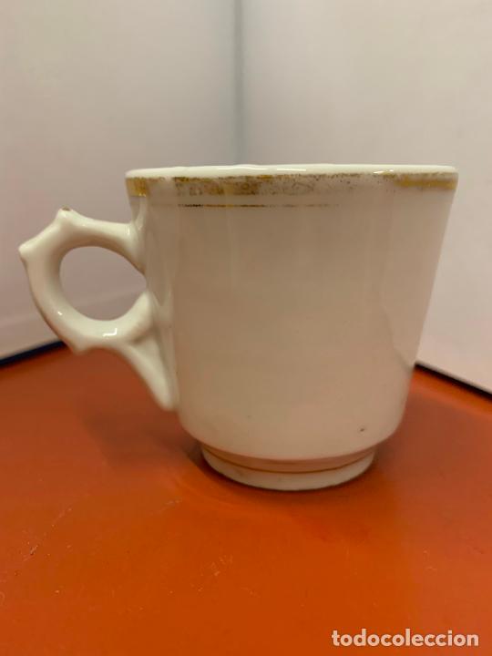 Antiquit&auml;ten: Antiguo pocillo, mide 5,7cms altura x 6cms de diametro
