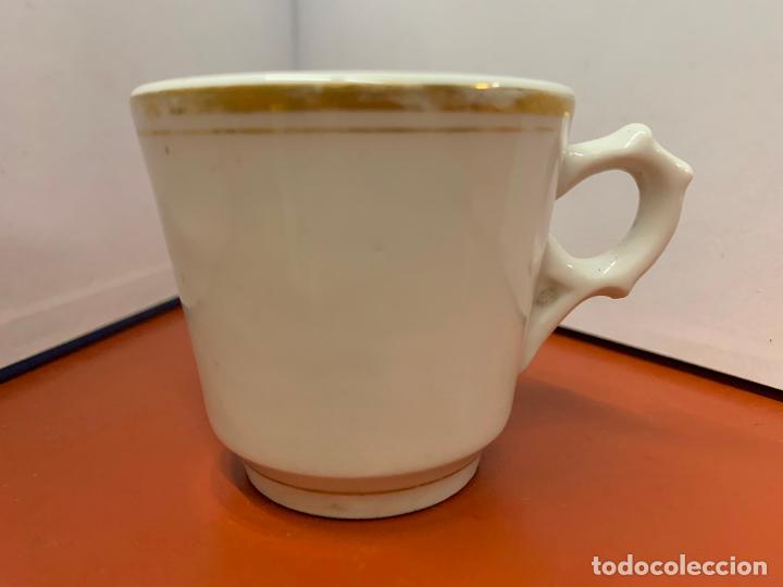 Antiquit&auml;ten: Antiguo pocillo, mide 5,7cms altura x 6cms de diametro