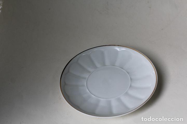 Antigüedades: plato de porcelana santa clara