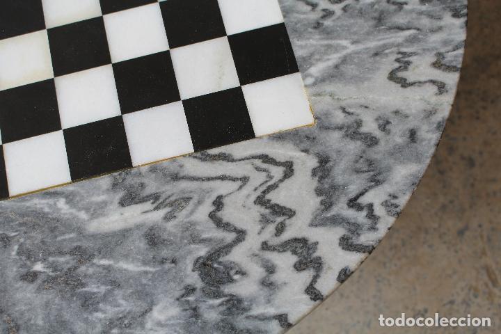Antig&uuml;edades: mesa tablero de ajedrez - Foto 5