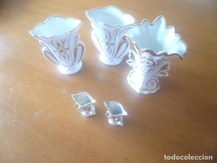 Antig&uuml;edades: Porcelana Isabelina. - Foto 1
