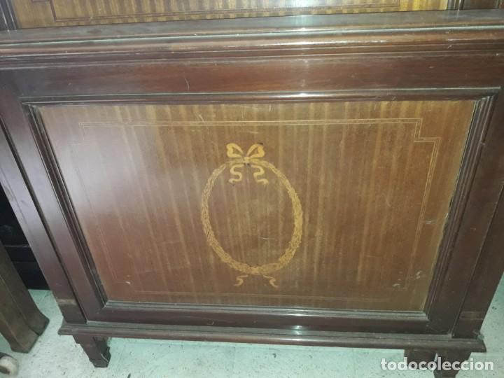 Antig&uuml;edades: Cama estilo imperio - Foto 3