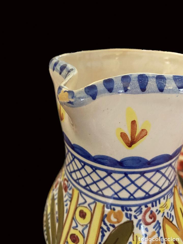 Antig&uuml;edades: jarra de Talavera,preciosa - Foto 3