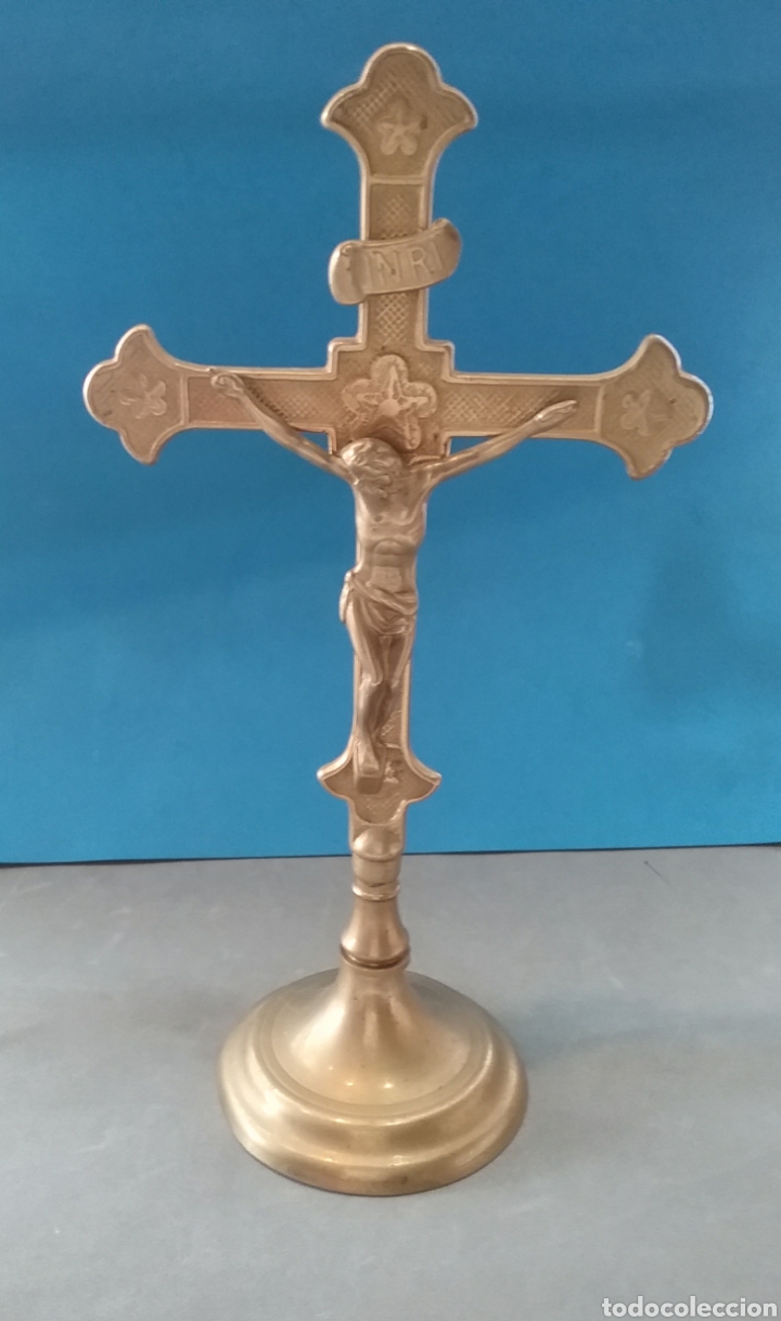 Antig&uuml;edades: Antigua cruz de bronce. - Foto 1