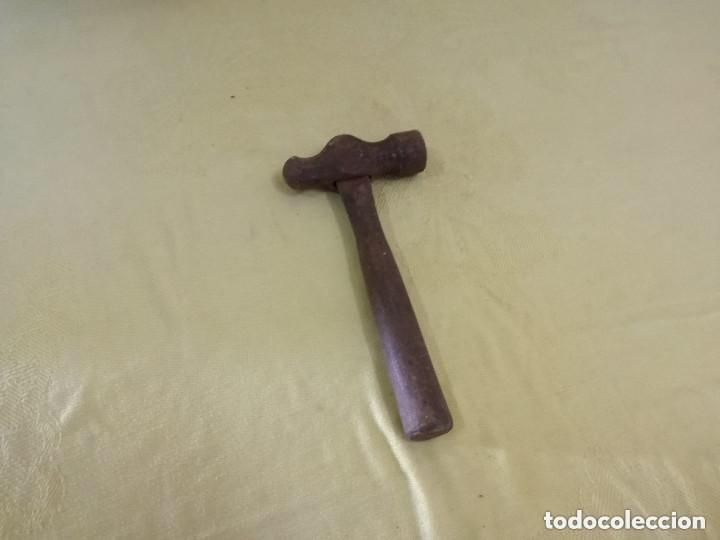 Antig&uuml;edades: Antiguo martillo cabeza redondeada - Foto 1