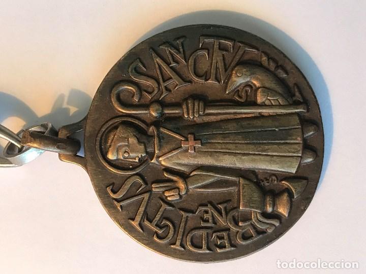 Antig&uuml;edades: Medalla BENEDICTVS SANTVS - Foto 4
