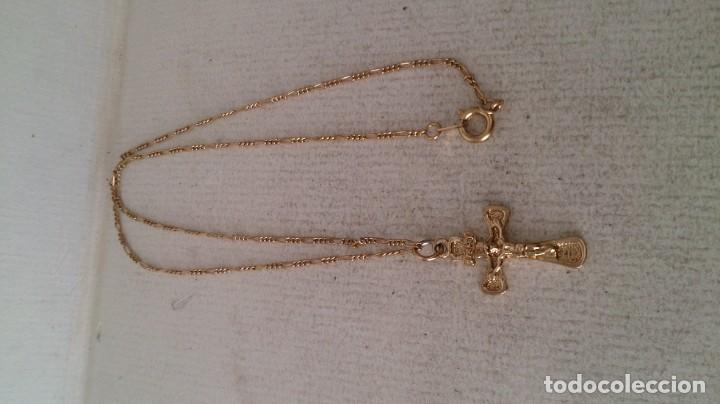 Antig&uuml;edades: Crucifijo y cadena dorada - Foto 1