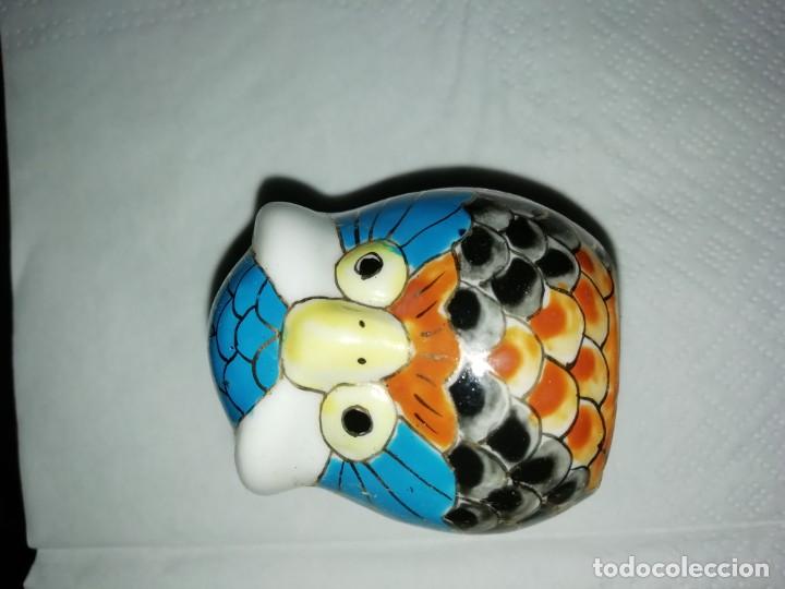 Antig&uuml;edades: B&uacute;ho de porcelana vidriada - Foto 1