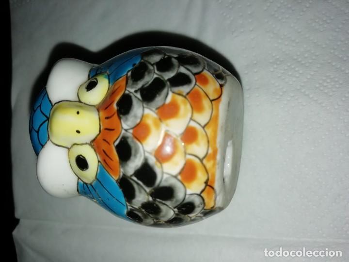 Antig&uuml;edades: B&uacute;ho de porcelana vidriada - Foto 2