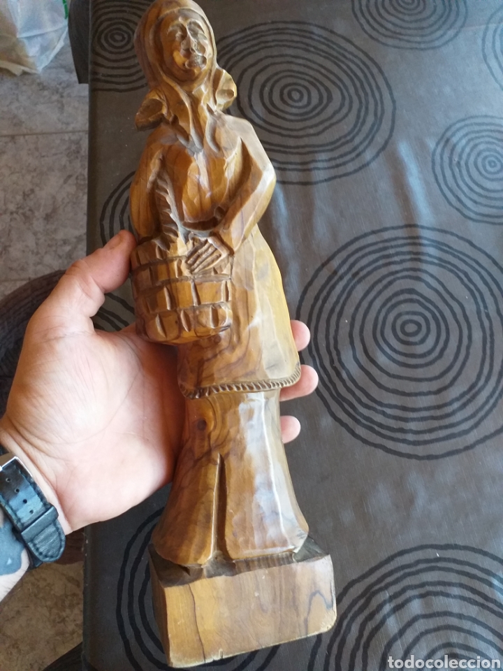 Antig&uuml;edades: BONITA TALLA DE MADERA - Foto 2