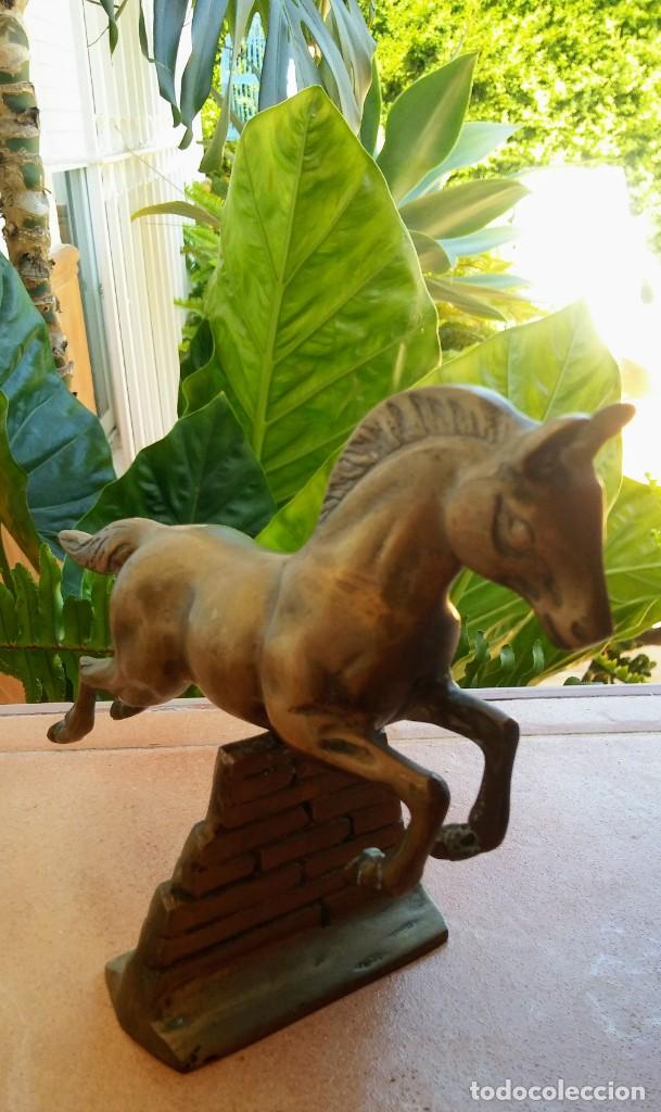 Antig&uuml;edades: PRECIOSO CABALLO DE BRONCE - Foto 2