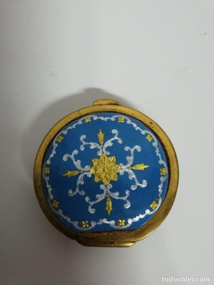 Antig&uuml;edades: MONEDERO DE BRONCE Y ESMALTE S. XIX - Foto 1