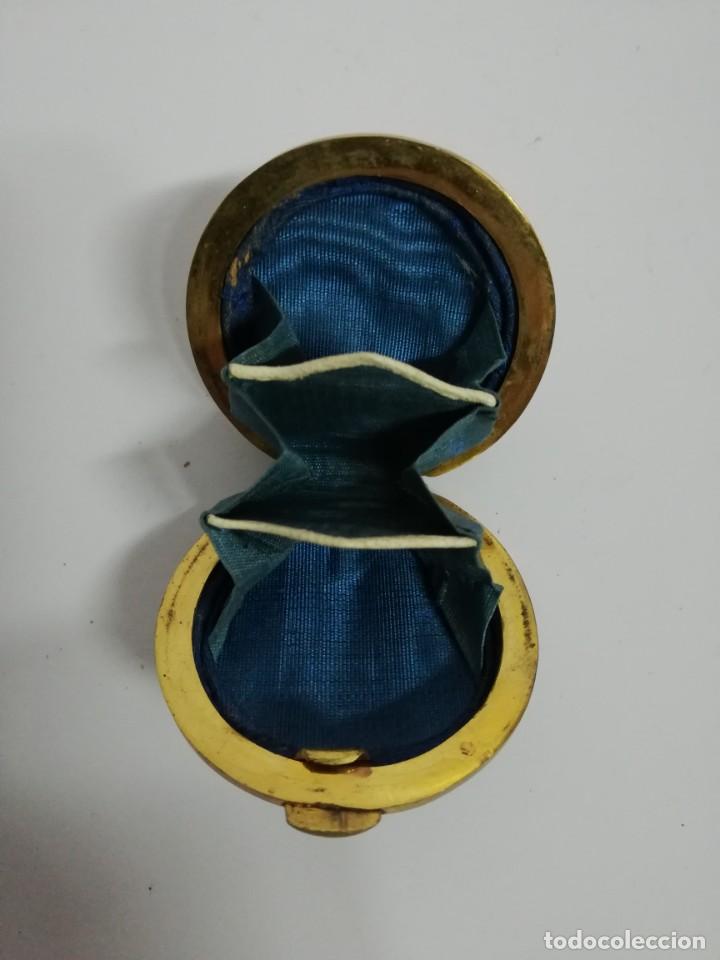 Antig&uuml;edades: MONEDERO DE BRONCE Y ESMALTE S. XIX - Foto 2