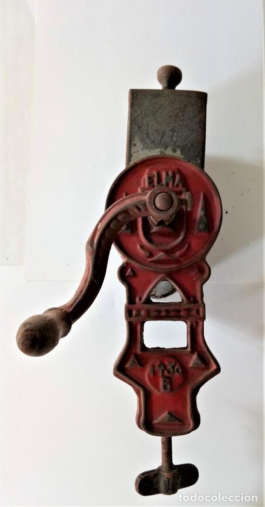 Antig&uuml;edades: Picadora Antigua - Foto 6