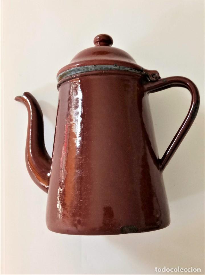 Antig&uuml;edades: Cafetera esmaltada - Foto 3