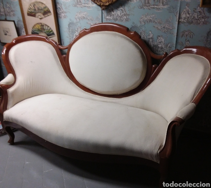 Antig&uuml;edades: Sof&aacute; Isabelino de caoba - Foto 1