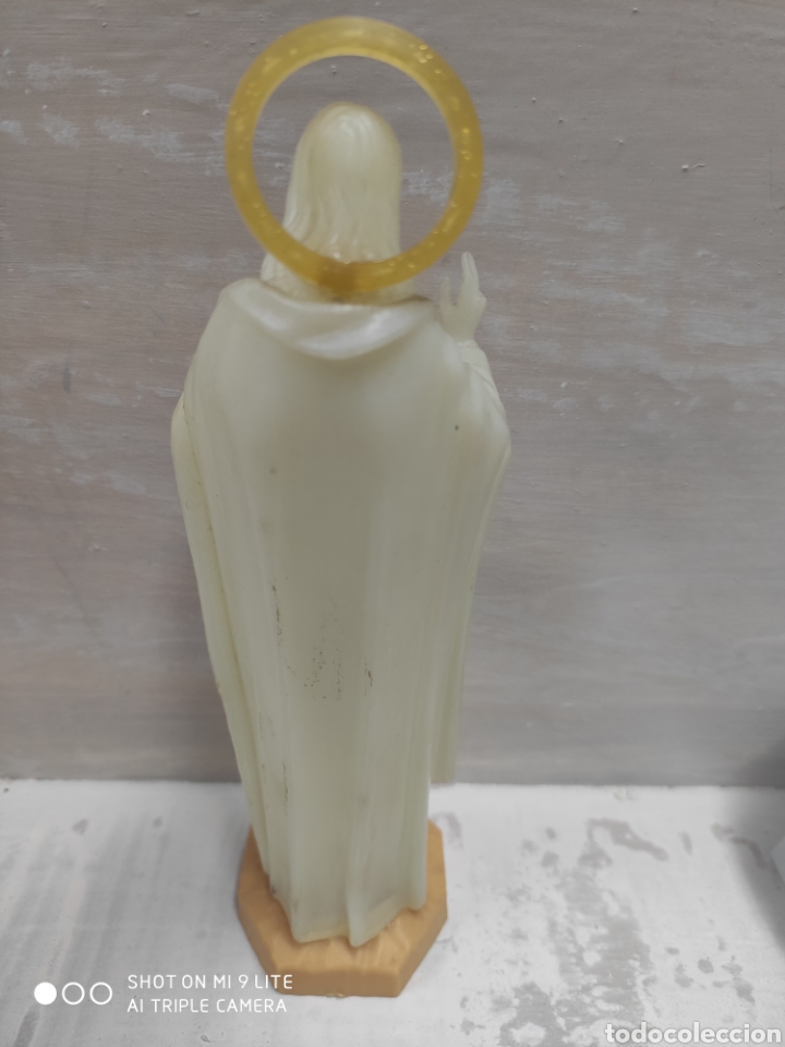 Antig&uuml;edades: Sagrado Coraz&oacute;n, luminescent 16 cm plastico - Foto 2