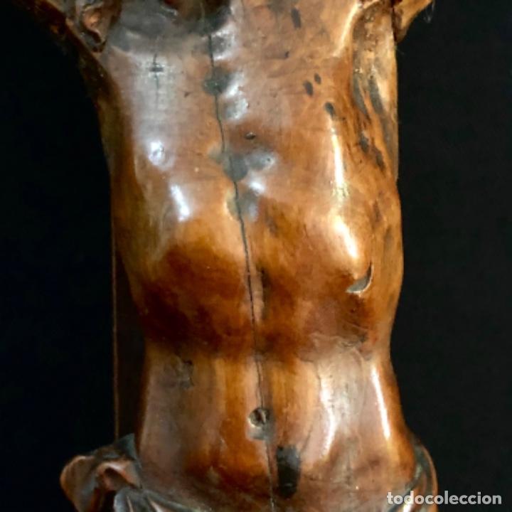 Antig&uuml;edades: Cristo tallado en madera de boj - Foto 13