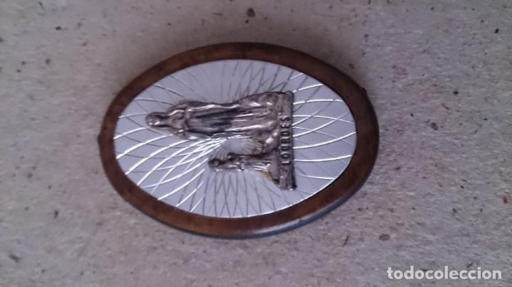 Antig&uuml;edades: SANTO ANTIGUO PROTECTOR PARA SALPICADOR DE COCHE - Foto 1