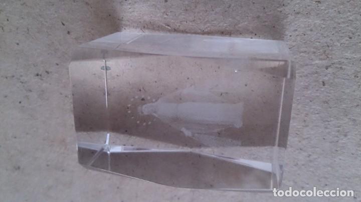 Antig&uuml;edades: VIRGEN EN METACRILATO - Foto 8