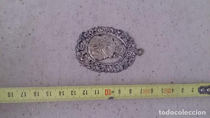 Antig&uuml;edades: PRECIOSA MEDALLA GRANDE DE CUNA - Foto 2