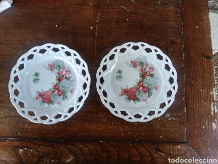 Antig&uuml;edades: 2 Platos de porcelana calada - Foto 5