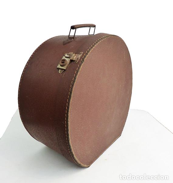 Antig&uuml;edades: Maleta para sombreros - Foto 3