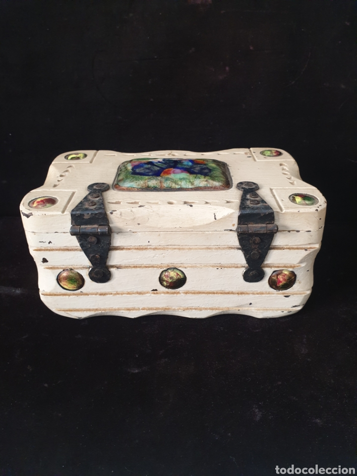 Antig&uuml;edades: Caja de madera - Foto 5