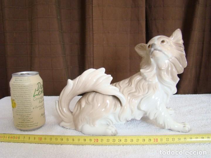 Antig&uuml;edades: Figura de LLADRO perro Papillon - Foto 2